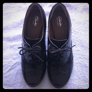 Clarks Artisan Ciera Brine Oxford Pumps